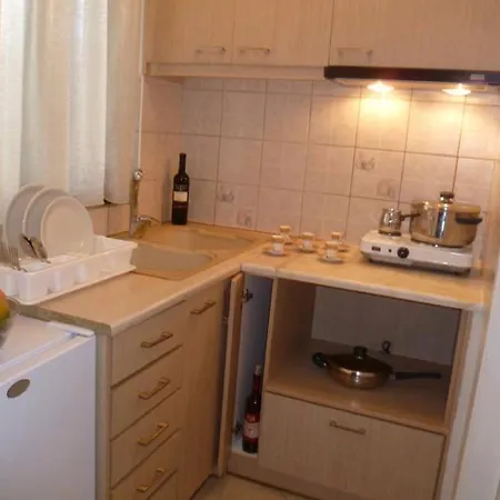 Cleopatra Apartment